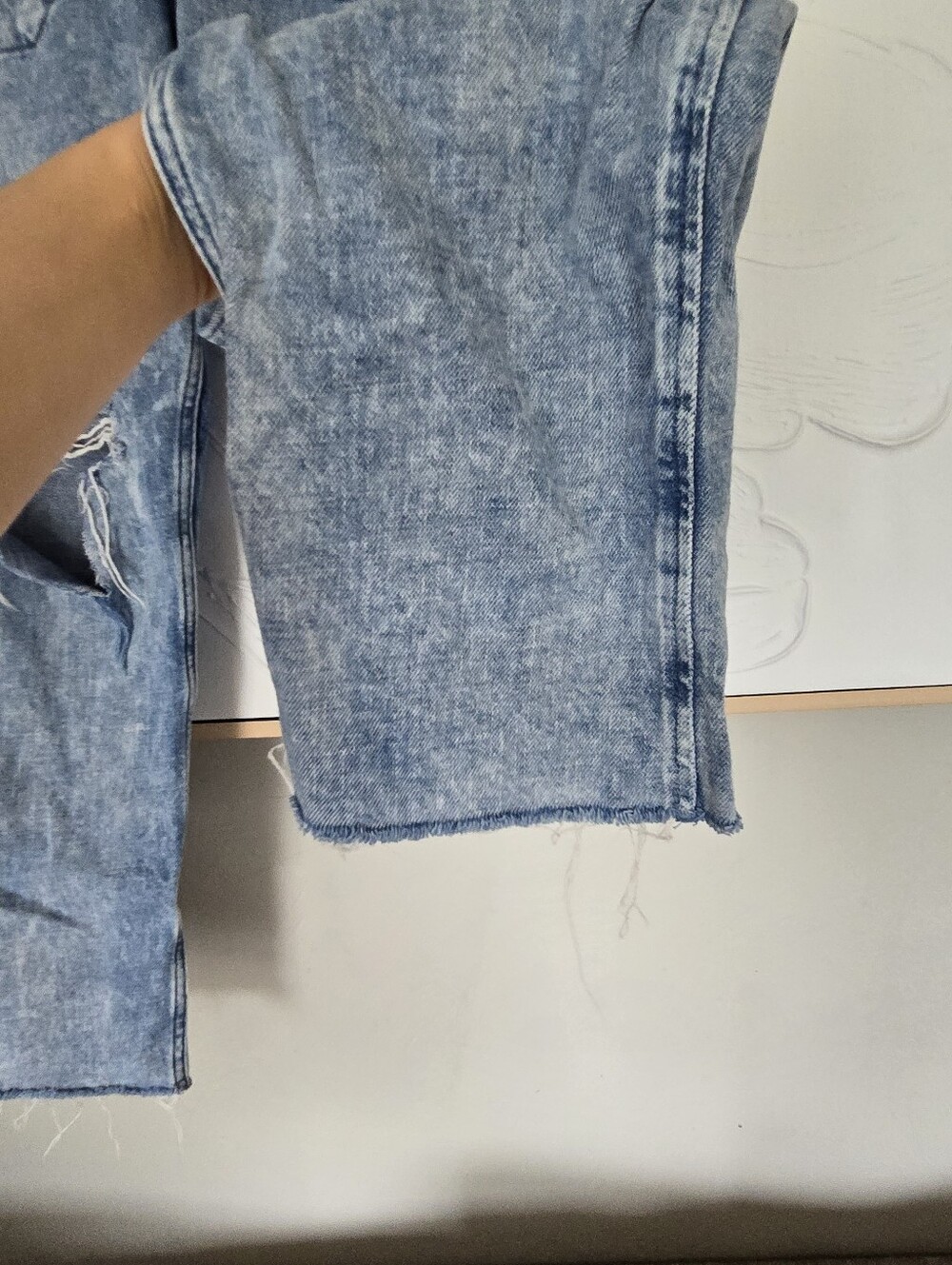 Gap• Easy Denim Utility Women's Distressed Drawstring Jeans. Sz M - Picture 6 of 9
